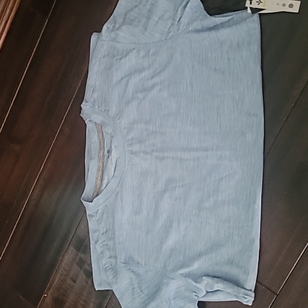 NWT MEN'S Marble t shirt